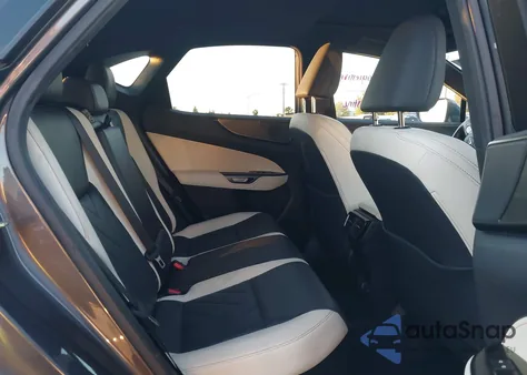 2024 Lexus Nx 450H+ Luxury z USA, uszkodzony, nr VIN JTJHKCFZ9R2021559